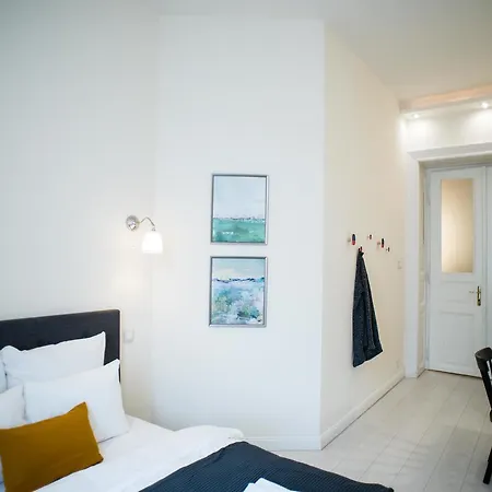 Fine Trees * Budapest