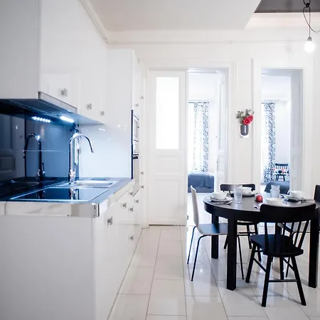 Fine Trees * Budapest