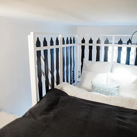 Fine Trees בודפשט