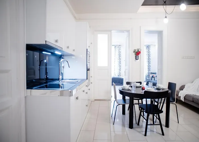 Fine Trees * ブダペスト